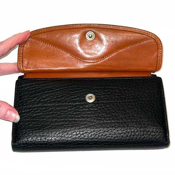 Vintage Dooney & Bourke Leather Wallet - Picture 8 of 16